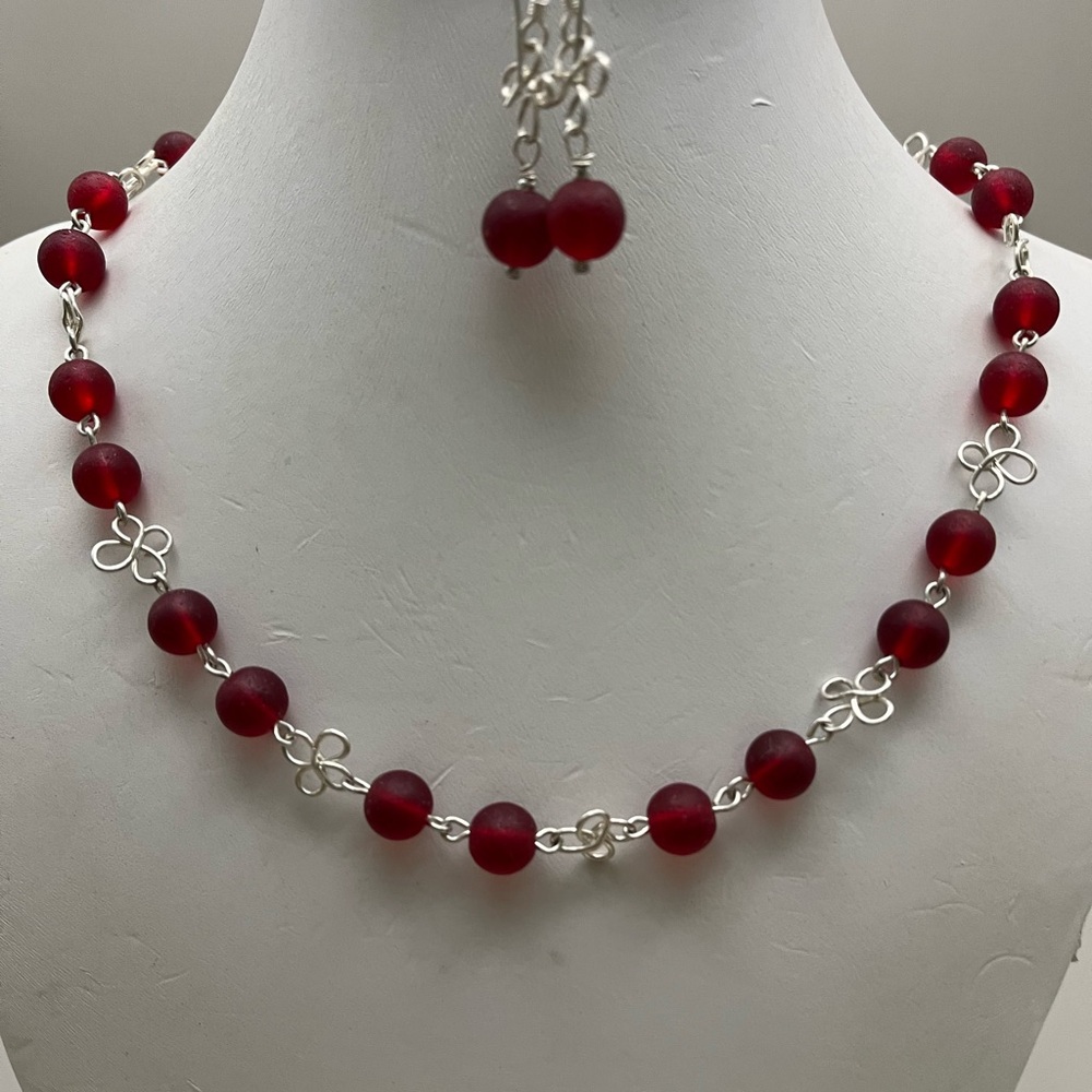 Red and Sterling Silver Beaded Necklace with Elegant Design